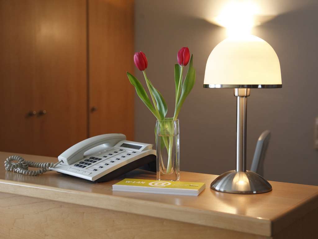 Hotel Baeren Gaertringen Номер фото