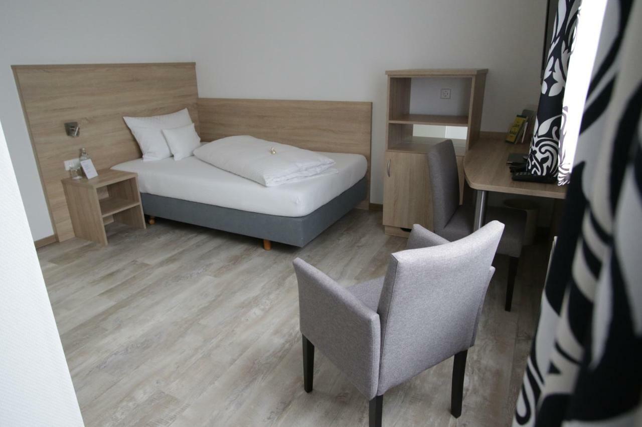 Hotel Baeren Gaertringen Екстер'єр фото